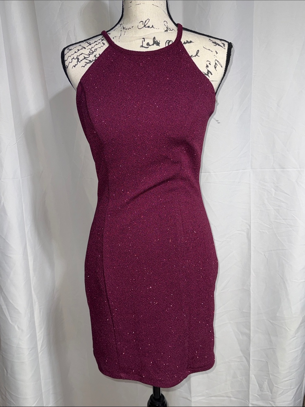 Speechless Burgundy Lace Backless Bodycon Dress